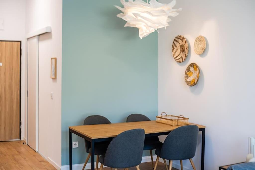 Mycampus 1 Bdrm, Stay 4, Free Parking, Garden, Self Check-In Sofia Zewnętrze zdjęcie